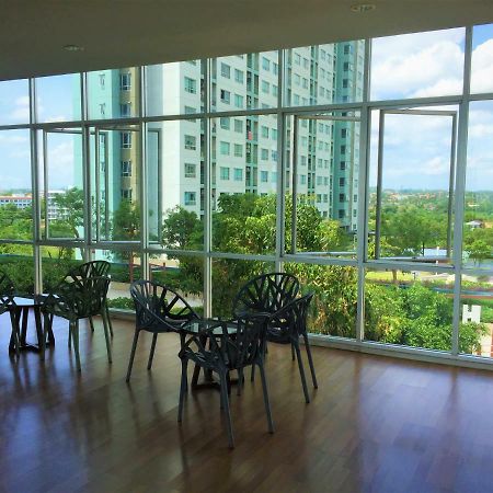 Cosy Lumpini Beachfront One Bedroom Jomtein Jomtien Beach Exterior photo
