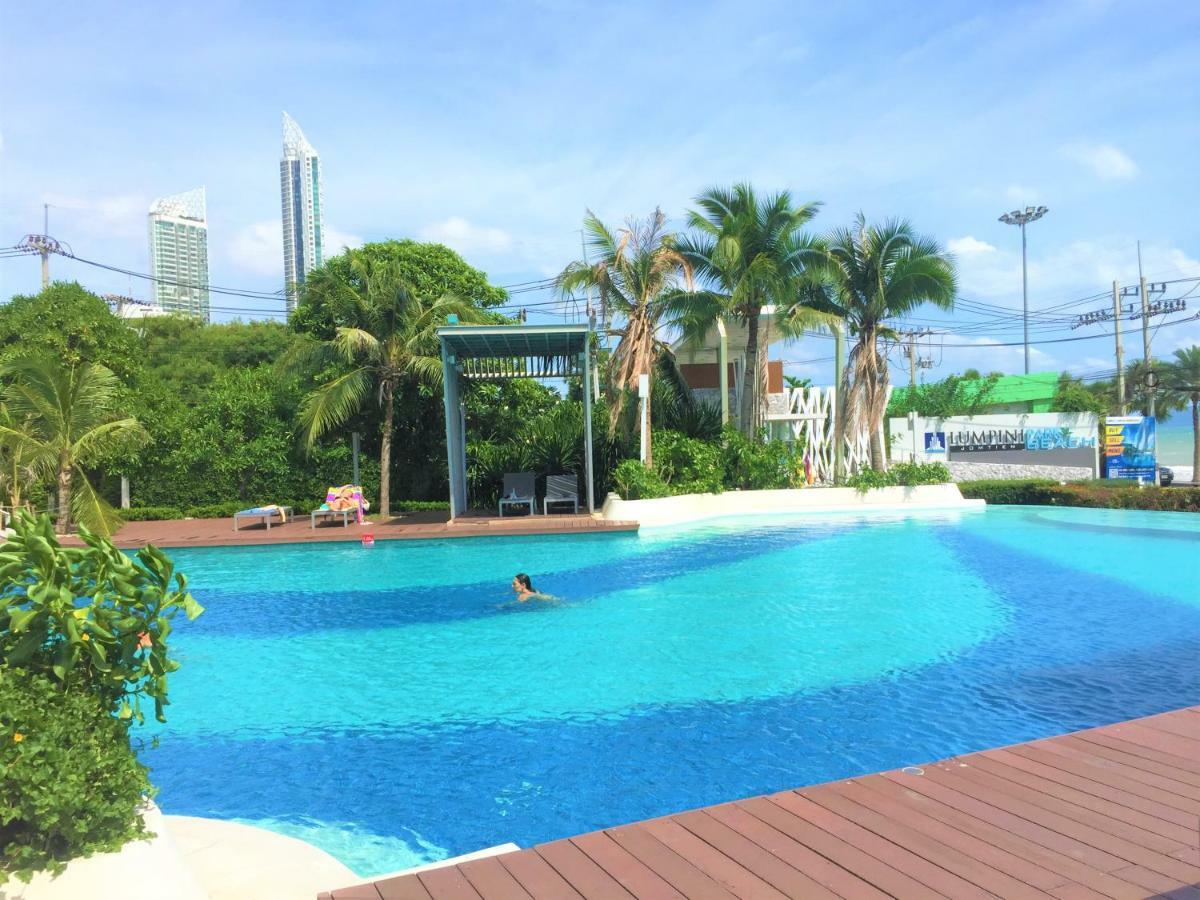Cosy Lumpini Beachfront One Bedroom Jomtein Jomtien Beach Exterior photo